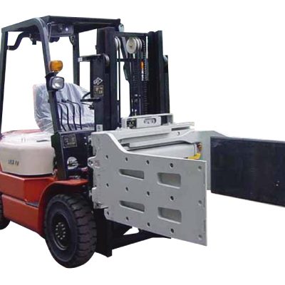 Sideshifting multi-purpose clamp para sa forklift